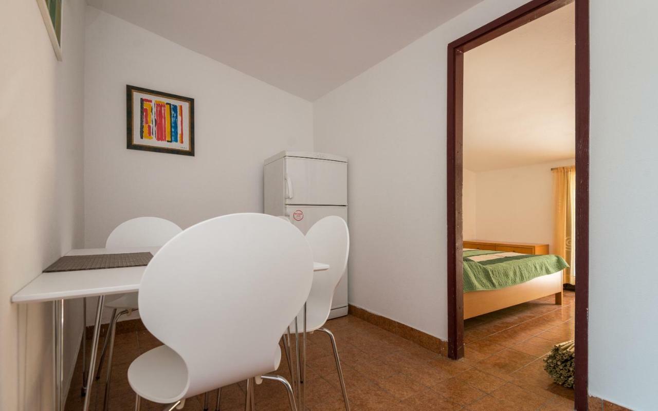 Apartments Azzurro Blace Exterior photo